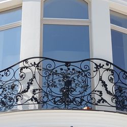 H&S Handrails - Private home special Balcony design