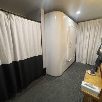 Capitol Floats - Shower to the left, floating capsule in the middle and dressing area. - Float Spa Near Me - Auburn, California