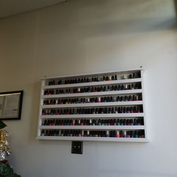 Lilacque Nail & Beauty Bar - Nail Salons Near Me - Oxnard, California