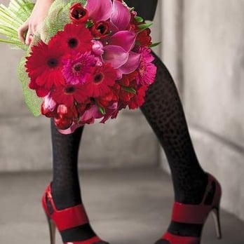 Bates Flowers by Design - Florists Near Me - Grinnell, Iowa