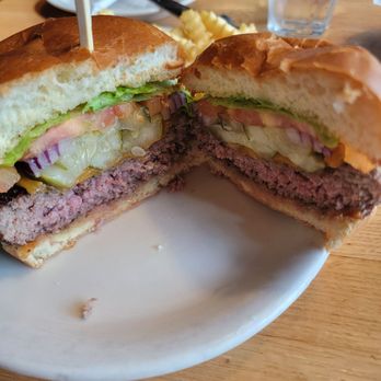 Logan's Roadhouse - Cheeseburger - Steakhouses Near Me - Chico, California