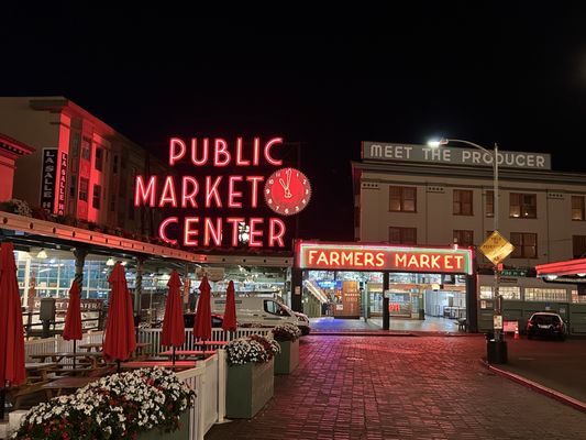 Green Tortoise Hostel Seattle by null