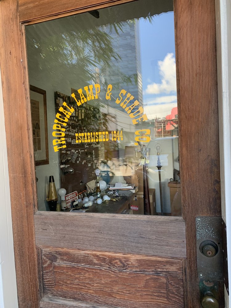 TROPICAL LAMP & SHADE Updated August 2024 977 Queen St, Honolulu