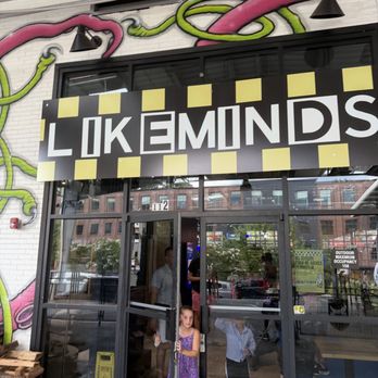 LikeMinds - Front Door - American Near Me - Atlanta, Georgia