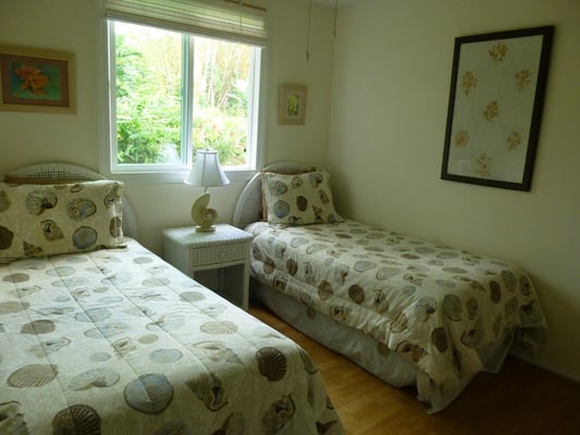 Hana's Tradewind Cottages by null