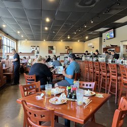 Chopstix - Interior tables and bar area