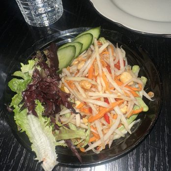Street to Kitchen - Som tam (papaya salad) - Thai Near Me - Houston, Texas
