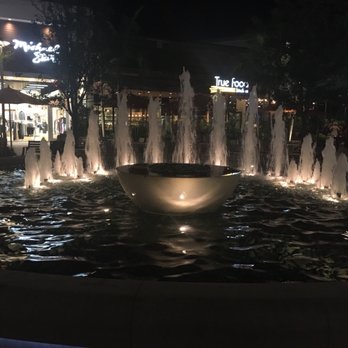 The Point - Shopping Centers Near Me - El Segundo, California