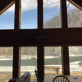 Harman's Log Cabins - Inside cabin - Hotels Near Me - Cabins, West Virginia
