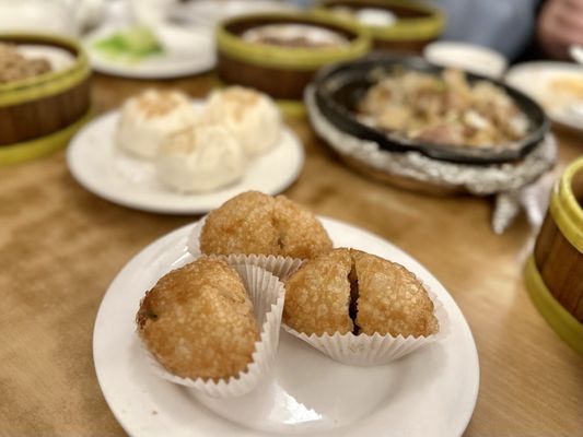 Ming's Tasty by null