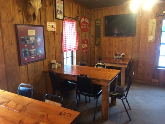 Bad Brad's Bar-B-Q by null
