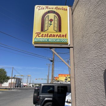 The Rose Garden Restaurant - Mexican Near Me - Anthony, Texas