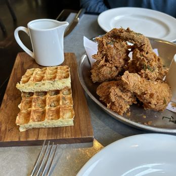 Ad Hoc & Addendum - Chicken and waffles - New American Near Me - Yountville, California