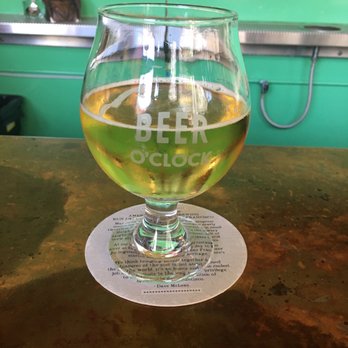 Beer O'Clock - Laredo Lager. Best HH in town! - Beer Bar Near Me - Portland, Oregon