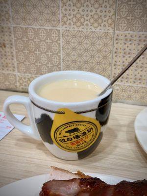 Yat Lok Restaurant by null