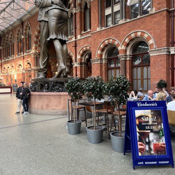 St Pancras International - Train Stations Near Me - London, XGL