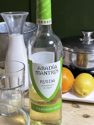 JUST ROYAL BCN by null