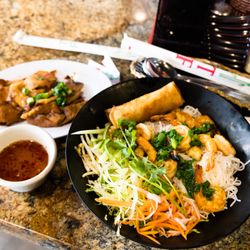 Pho Ha - Vermicelli with side of grilled pork