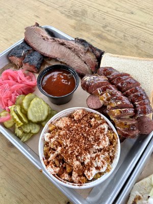 Louie's Craft BBQ by null