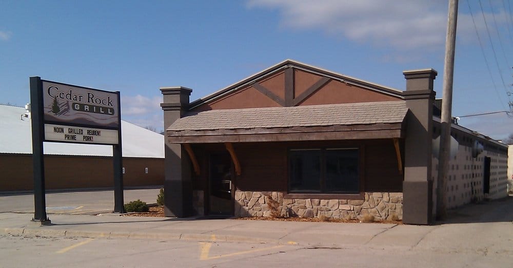 CEDAR ROCK GRILL Updated September 2024 1523 14th St, Rock Valley