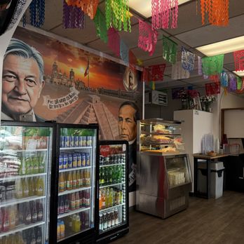 Salsa Oaxaqueña - Interior - Mexican Near Me - Anchorage, Alaska Salsa Oaxaqueña - Interior - Mexican Near Me - Anchorage, Alaska