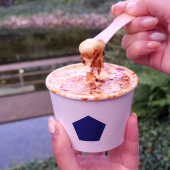 Mister - Crème Brûlée - Ice Cream & Frozen Yogurt Near Me - Vancouver, British Columbia