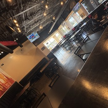 Sunny Thai - Dining area - Thai Near Me - Cedar Hill, Texas