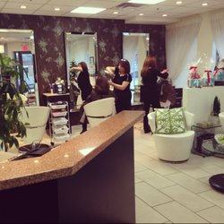 Zeebas Salon & Spa