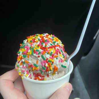 Scoop - PB Chocolate Pretzel - Ice Cream & Frozen Yogurt Near Me - Richmond, Virginia Scoop - PB Chocolate Pretzel - Ice Cream & Frozen Yogurt Near Me - Richmond, Virginia