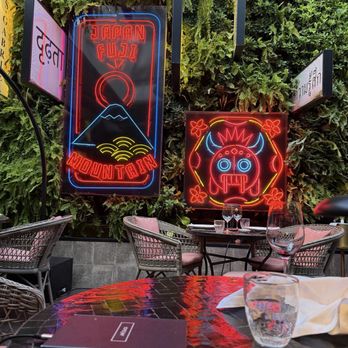 JNčQUOI - Asian Fusion Near Me - Lisbon, 11