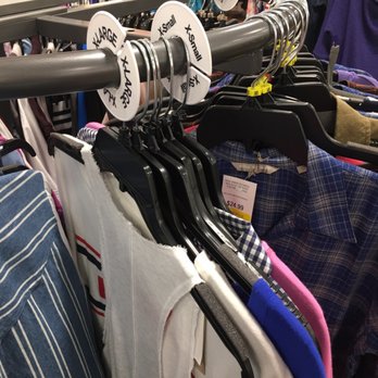 Sierra - Photos of the XL sections of clothing at Sierra Trading - Outdoor Gear Near Me - Bellingham, Washington