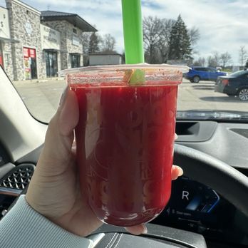 Juice Time - Carrot and Beet Juice - Juice Bars & Smoothies Near Me - Naperville, Illinois