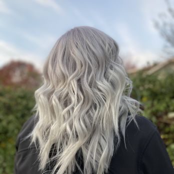 Wisteria Studios - Hair Stylists Near Me - Omaha, Nebraska Wisteria Studios - Hair Stylists Near Me - Omaha, Nebraska