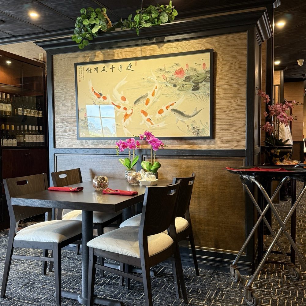 Chin's Szechwan - Encinitas - Seating - Chinese Near Me - Encinitas, California Chin's Szechwan - Encinitas - Seating - Chinese Near Me - Encinitas, California