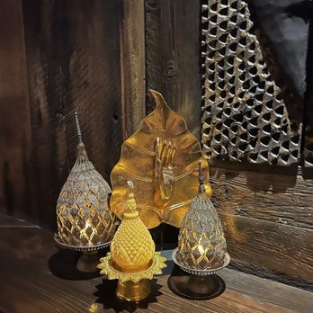 Thai Villa - Decor - Thai Near Me - New York, New York Thai Villa - Decor - Thai Near Me - New York, New York