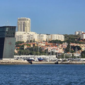 Bloo Boat Charter - TORRE VTS (Lisbon Maritime Traffic and Control Centre) - Boat Tours Near Me - Lisboa, 11