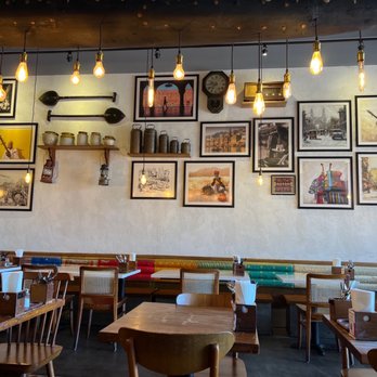 Southern Spice - Pretty decor - Indian Near Me - Irvine, California Southern Spice - Pretty decor - Indian Near Me - Irvine, California