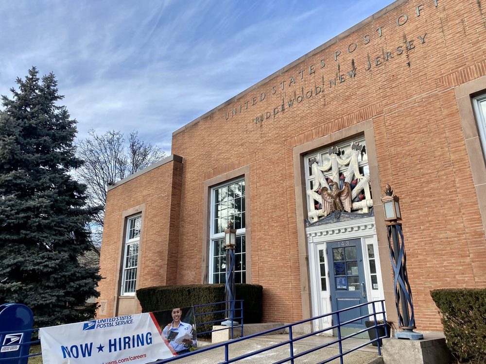 US POST OFFICE Updated May 2024 14 Photos 143 E Ridgewood Ave