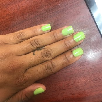 Amiris New Look - Beautiful Color with accent nail - Hair Salons Near Me - East Elmhurst, New York
