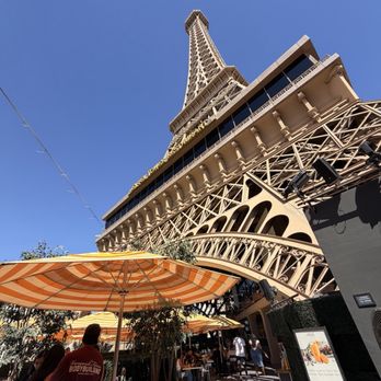 Chéri Rooftop - Lounges Near Me - Las Vegas, Nevada