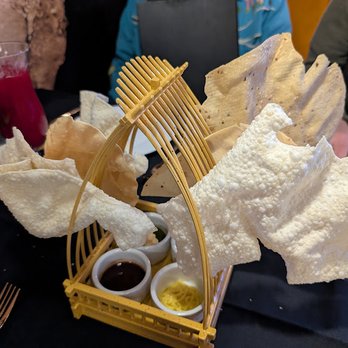 Jalwa Indian Bistro - Assorted Papad Basket w/chutneys - Indian Near Me - Raleigh, North Carolina