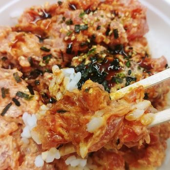 Kats Sushi - Bite of Spicy Ahi Bowl - Sushi Bars Near Me - Honolulu, Hawaii Kats Sushi - Bite of Spicy Ahi Bowl - Sushi Bars Near Me - Honolulu, Hawaii