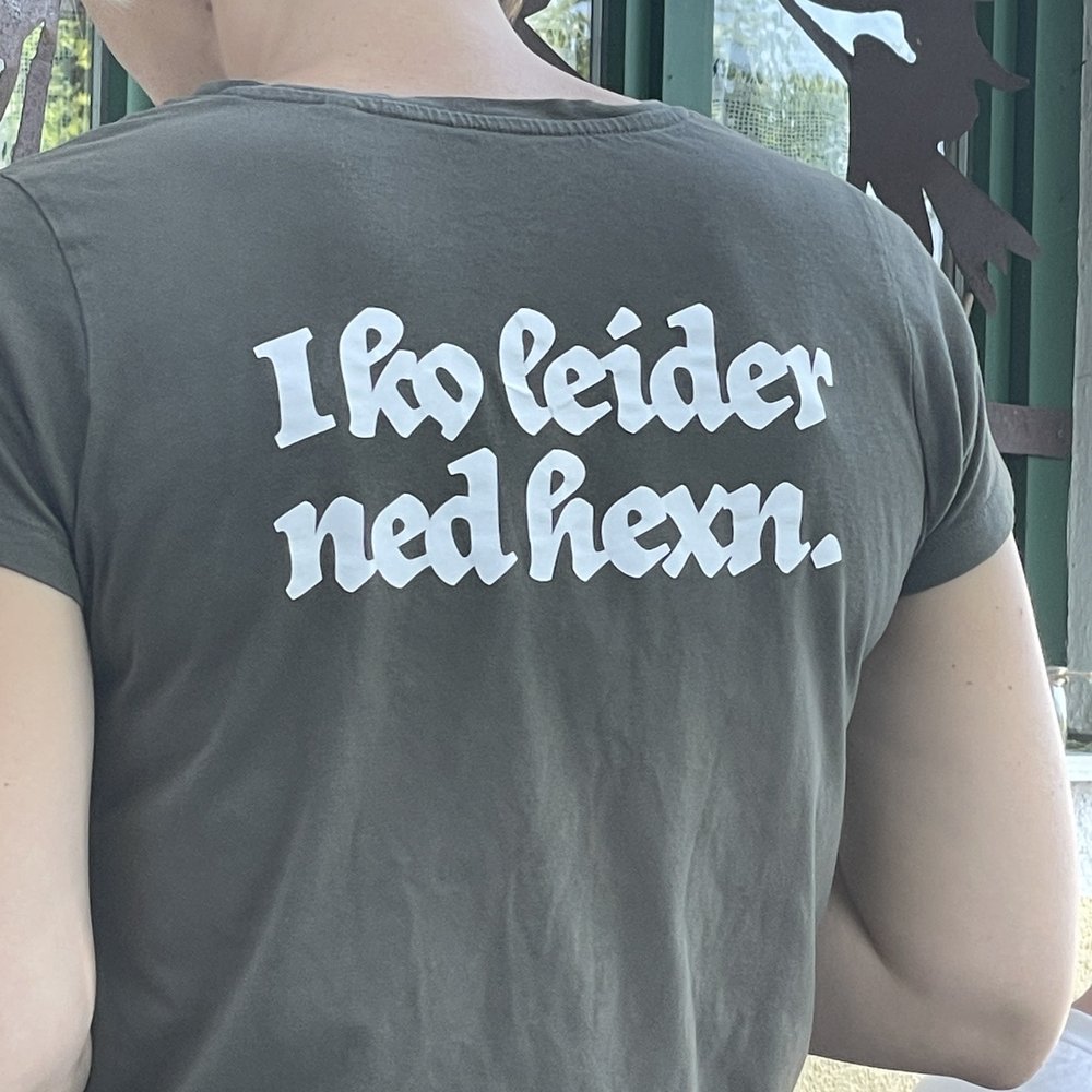 Hex'n Küch - "I can't actually hex you." - Seafood Near Me - Trostberg, BY Hex'n Küch - "I can't actually hex you." - Seafood Near Me - Trostberg, BY
