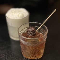 Parley Room - Fig Old Fashioned and The O.G. original gimlet.