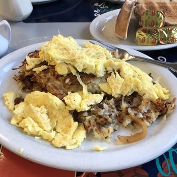 Lighthouse Cafe - Agustin's Stuffed hash browns. $16.50 - Breakfast & Brunch Near Me - Sausalito, California Lighthouse Cafe - Agustin's Stuffed hash browns. $16.50 - Breakfast & Brunch Near Me - Sausalito, California