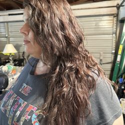 A Cut Above Paradise - Frizzy damaged hair