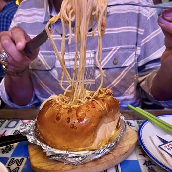 Mabu Hong Kong Cafe - Cheesy spaghetti bread bowl - Chinese Near Me - New York, New York Mabu Hong Kong Cafe - Cheesy spaghetti bread bowl - Chinese Near Me - New York, New York