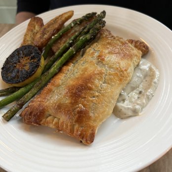 The Pawnee House - Salmon Wellington - Comfort Food Near Me - Oak Bluffs, Massachusetts