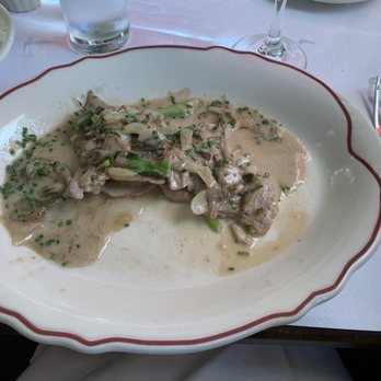 Le Diplomate - Veal escalope - Brasseries Near Me - Washington, DC, District of Columbia Le Diplomate - Veal escalope - Brasseries Near Me - Washington, DC, District of Columbia