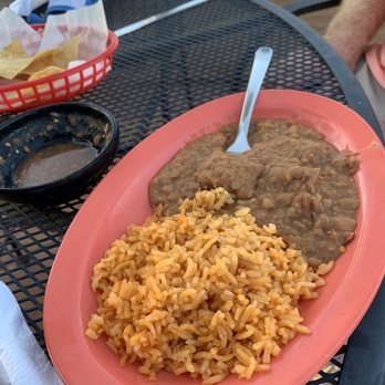Alvarez Mexican Restaurant - Refried beans and yellow rice - Mexican Near Me - Palmetto, Florida Alvarez Mexican Restaurant - Refried beans and yellow rice - Mexican Near Me - Palmetto, Florida